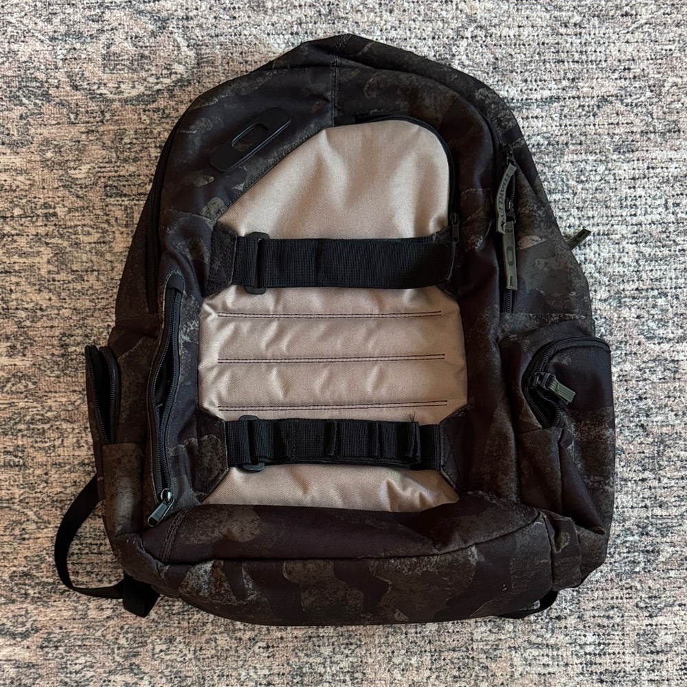 Oakley Skate Men's Backpack Camo